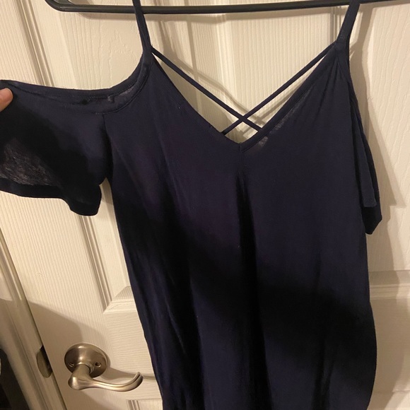 Navy Cold Shoulder Tank - Picture 2 of 3